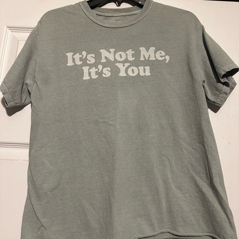 Light green cropped T-shirt